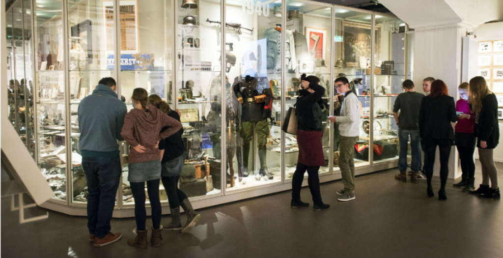 museumrotterdamcoolhaven_profielfoto1.png museumrotterdamcoolhaven_profielfoto1.png