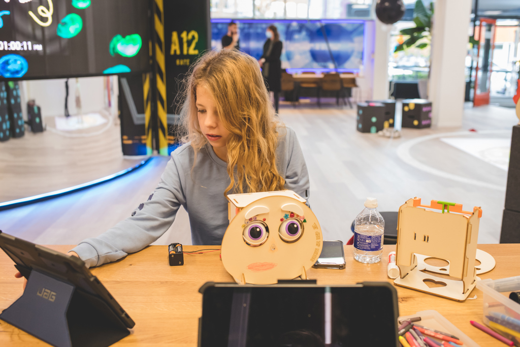 tmh-13-11-42.jpg tmh-13-11-42.jpg