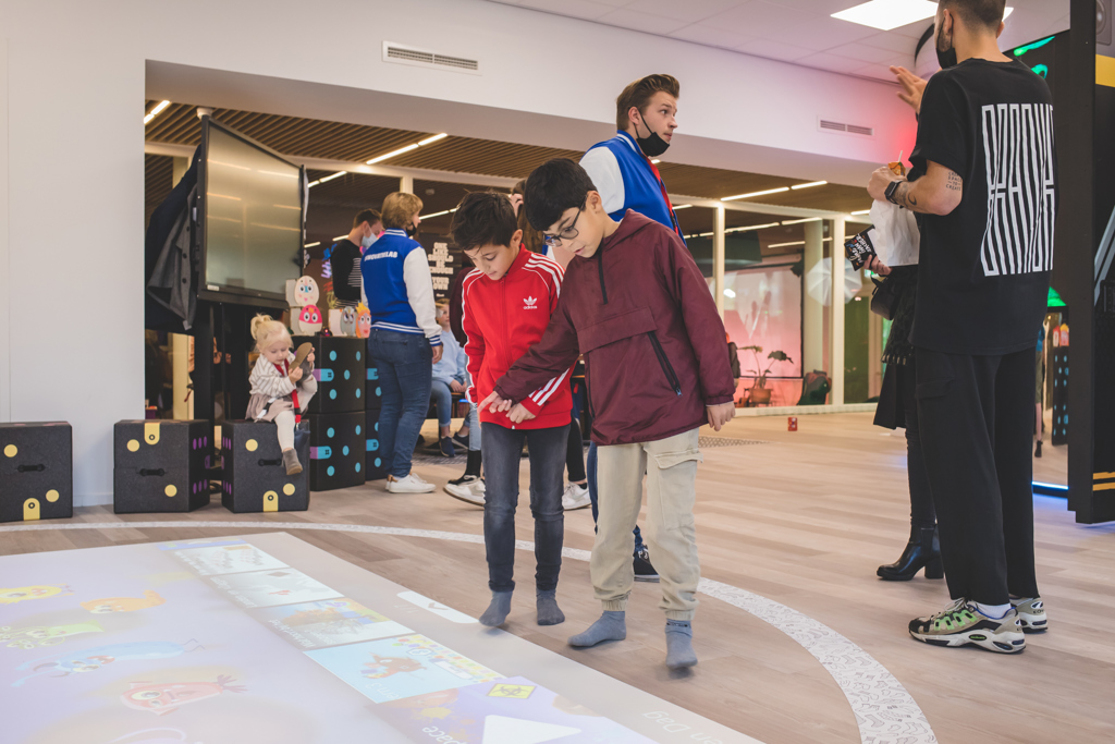 tmh-13-11-35.jpg tmh-13-11-35.jpg